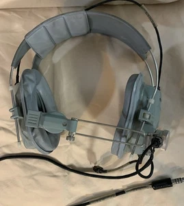 ASTROCOM 10175 MX-2507/AIC PILOTS AVIATION COMMS HEADSET & M-87 E/V MIC Not Test - Picture 1 of 12