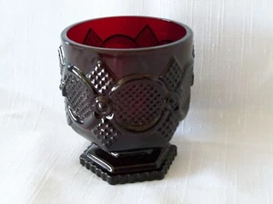 AVON 1876 CAPE COD RUBY RED 3.75" FOOTED TUMBLER VINTAGE - Picture 1 of 3