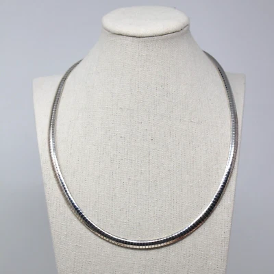 Collar OMEGA de plata de ley 925 Ross Simons firmado en Italia 32 g plano 7 mm de colección Foto 1 de 4