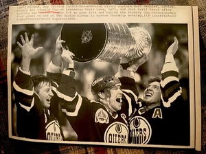 1990 MARK MESSIER NHL HOCKEY STANLEY CUP CHAMPIONS LASERPHOTO JARI KURRI AHL WHA - Picture 1 of 6