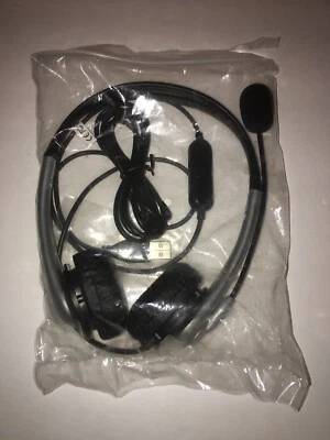 usb over head adjustable headset with mic silver/black  - Image 1 of 4