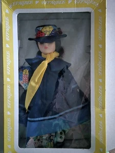 VINTAGE EFFANBEE DISNEY MARY POPPINS VINYL DOLL  11" TALL BAG & HAT #1198 - Picture 1 of 3