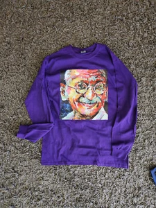 Colorida camiseta gráfica de manga larga de Gandhi - Imagen 1 de 2
