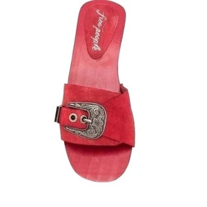 Free People Women's New Red Westtown Wood Slide Clogs Suede Size EUR 39 US 9 - Picture 1 of 10