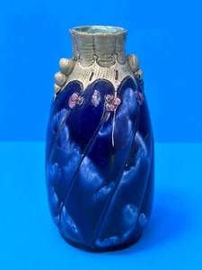 Vintage Majolica Tin Glaze Vase - Picture 1 of 9