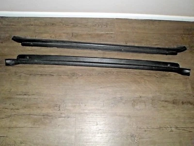 1988 88 Toyota MR2 - Door Sill Scuff Molding Pair Foto 1 de 4