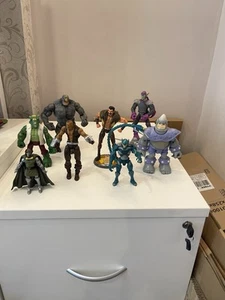 Lote de trabajo de figuras de acción de villanos de Marvel Duende Verde Rinoceronte Kraven y más - Imagen 1 de 16