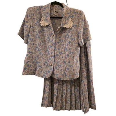 Conjunto Falda Dos Piezas Estampado Floral Años 80 De Colección Cuello Peter Pan Botones Ornamentados 16 Foto 1 de 4