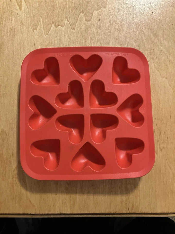 Silicone Heart Dessert Candy Mold - Ice Cube Tray - Image 1 of 4
