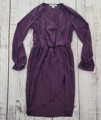 Vestido para mujer Forever 21 púrpura imitación envoltura sobrepelliz manga larga S Foto 1 de 4