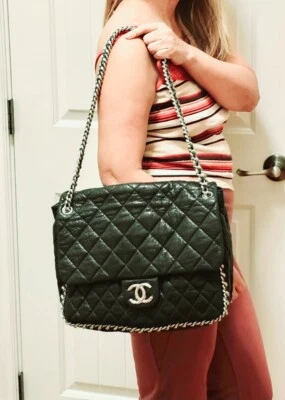 bolso de cuero chanel usado auténtico excelente estado con papeles y caja original  Foto 1 de 4