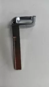 81996 1R020 Blanking Pic Key for 2018 2020 Hyundai Elantra GT - Picture 1 of 4