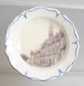 Fève ASSIETTE DES MAISONS 3 cm de Ø - Imagen 1 de 1