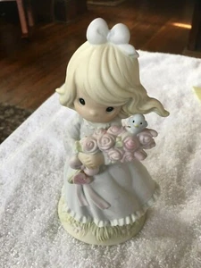 Precious Moments "What The World Needs Now" 1991 Fiqurine - Bild 1 von 2