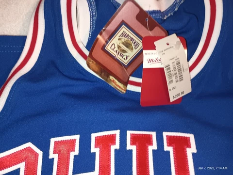 Wilt Chamberlain Authentic Mitchell & Ness  Philadelphia 76er blue Jersey, Sz 54 Cover