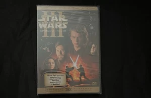 *NEW FACTORY SEALED* Star Wars III Revenge of the Sith  -2 Disc DVD Set - Picture 1 of 2
