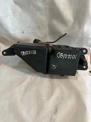 Lexus LS430 LH 2004-06 motor caja de fusibles id 82741-50020 usado OEM Foto 1 de 3