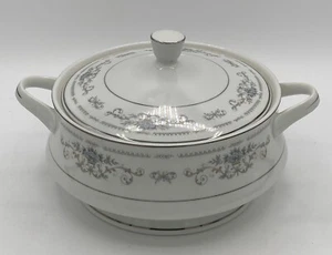 Fine China of Japan Diane Round Covered Vegetable Bowl  - Picture 1 of 12