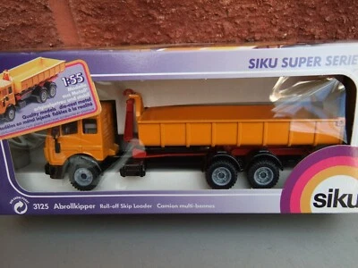 Mercedes SK 6-wheel Ro-Ro Skip Truck - Siku Super Serie 1/55 BOXED - Image 1 of 2