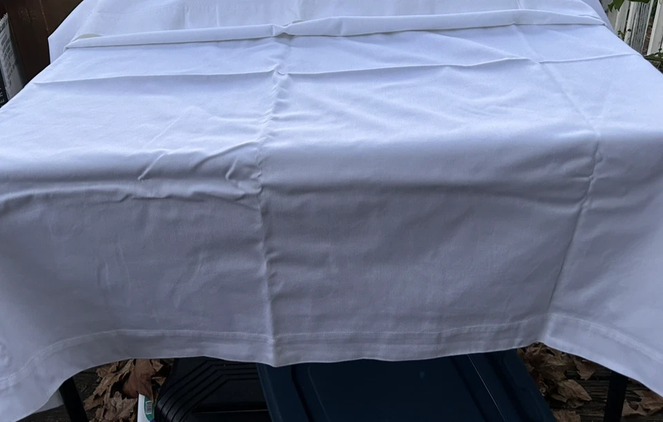 Crate & Barrel Classic Tablecloth 100% Cotton White 60" x 90"Hemmed Edge - Image 1 of 4