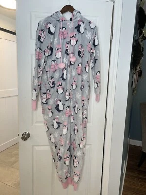 Pijama Munki de lujo de felpa con capucha de una pieza gris pingüino/rosa para damas - mediano Foto 1 de 4