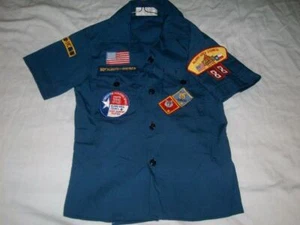 Boy Scouts of America BSA Blue Short Sleeve Shirt Patches Boy's size 7-8 used - Picture 1 of 1