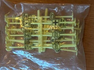 Dapol OO Gauge Road Signs - Picture 1 of 1