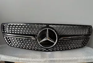 CALANDRE DIAMANT CHROME NOIR LOOK AMG POUR MERCEDES VITO W447 2014-2023 LOGO 3D - Picture 1 of 5