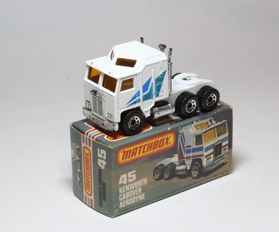 Matchbox Lesney Superfast MB 45 Kenworth Cabover - Rayas Azules Foto 1 de 2