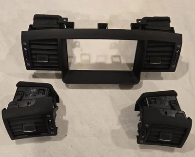 Infiniti M35/M45 2006-10 tablero central radio bisel juego de (3) ventilaciones de aire negro Foto 1 de 4