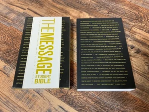 The Message Student Bible by Eugene H. Peterson 2024 Nav. Press Paperback NEW - Imagen 1 de 16