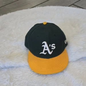New Era Oakland As Baseball Hat Size 7 1/4 - Picture 1 of 7