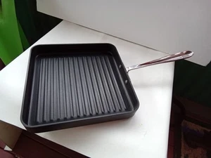 ALL CLAD COOKWARE NON STICK SQUARE GRIDDLE BLACK 11" BY 11" NEW NO BOX EXCELLENT - Picture 1 of 10
