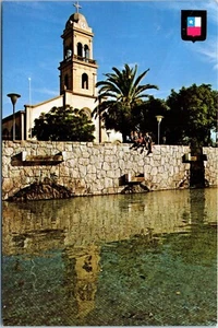 The Water Mirror of the Plaza and Church, Vallenar, Chile Postcard - Picture 1 of 2