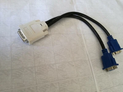 Adapter HP BIZLink 338285-008 DMS-59 Ausgangsanschluss an 2x VGA-Anschlüssen #02 - Bild 1 von 4