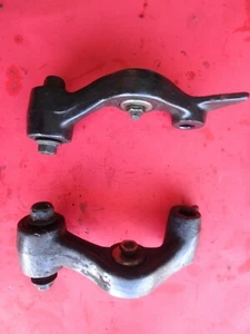 CF moto Fashion CF 250 scooter front fork wheel mount - Picture 1 of 2