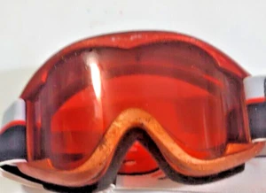 BOLLE-SKI GOGGLES RED FRAME ADJUSTABLE-GOOD CONDITION - Picture 1 of 1