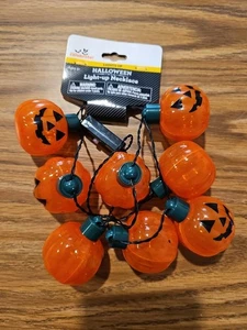 Feliz Halloween Jack-O-Lantern Calabazas Collar Iluminado, Edades 3+ (Nuevo) - Imagen 1 de 5