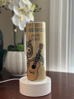 Vaso de guitarra cristiana con símbolos musicales | Taza de café inspiradora 20 oz Foto 1 de 3