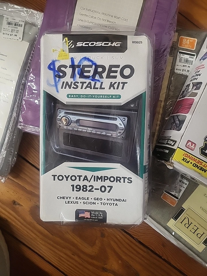 Scosche Ui3025 Single DIN Car Stereo Dash Kit 82-07 Chevy Eagle Geo Hyundai Lex - Image 1 of 1