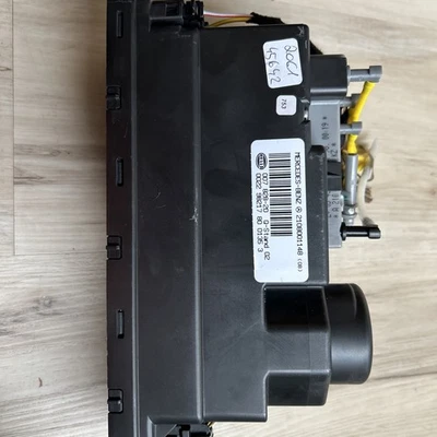 梅赛德斯-奔驰原始设备制造商 - 中央锁定真空泵 2108001148 - W210 E320 E430 E55 — 第 1/4 张图片