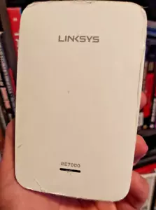 WiFi Range Extender Linksys RE7000 Max Stream AC1900 Gigabit Booster Repeater - Picture 1 of 3