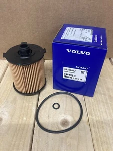 Inserto filtro olio originale - Volvo S60 / S90 / XC40 / XC60 / XC90 | 32257032 - Foto 1 di 1