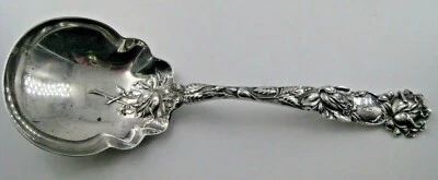 Cuchara de bayas de ensalada maciza de plata esterlina Alvin Mfg rosa nupcial 1903 con monograma  Foto 1 de 4