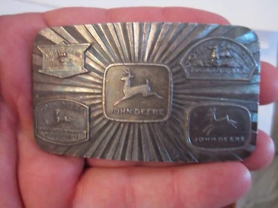 1987 JOHN DEERE BELT BUCKLE - METAL - HEAVY - 3 1/2" X 2" - FITS 1 3/4" - SC-2 - Image 1 of 2