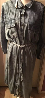 Maxi Vestido Love Stitch Azul Denim Jean Abotonado Años 90 Corbata Bolsillos Grandes Talla L Nuevo con Etiquetas Foto 1 de 4