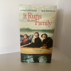 It Runs in the Family (VHS Tape, 2003) Comedy Drama w/ Michael & Kirk Douglas - Picture 1 of 4