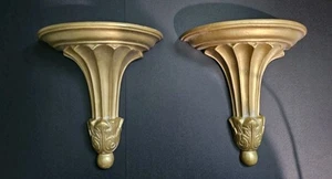 Aplique de pared con acabado dorado estilo tradicional romano - Imagen 1 de 2