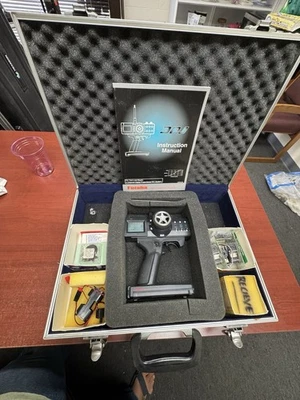 Futaba Magnum 3PJ (3PK) Professional RC Car/Boat Transmitter W/Receiver & Servos - Image 1 of 4