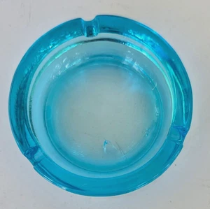 Posacenere portacenere vintage ~4" rotondo in vetro blu acqua MCM LEGGI - Foto 1 di 8